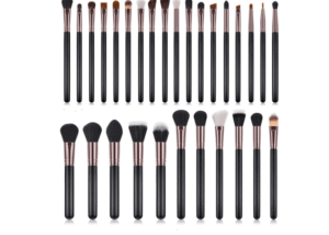 Complete set of professional makeup brushes for wholesale, featuring 32 different brush heads for face and eyes
